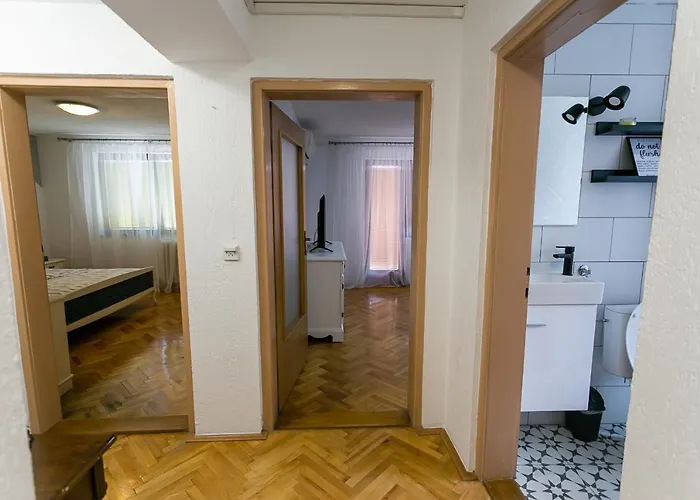 Apartman Beestrick - Charming And Spacious